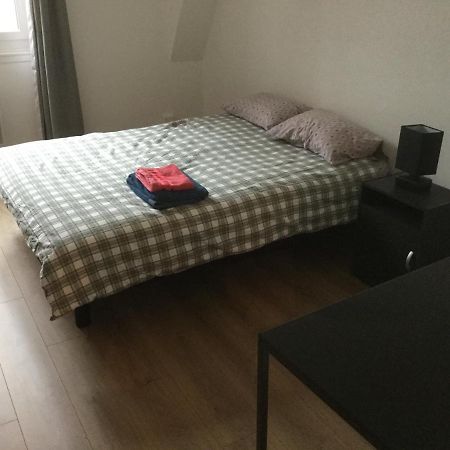 3 Chambres En Lit Double, 6 Personnes, Dans Appartement Entierement Renove, 70 M2 , Wifi,Climatisation, Tres Calme , Tout Equipe,Lit Bebe Clermont-Ferrand Dış mekan fotoğraf